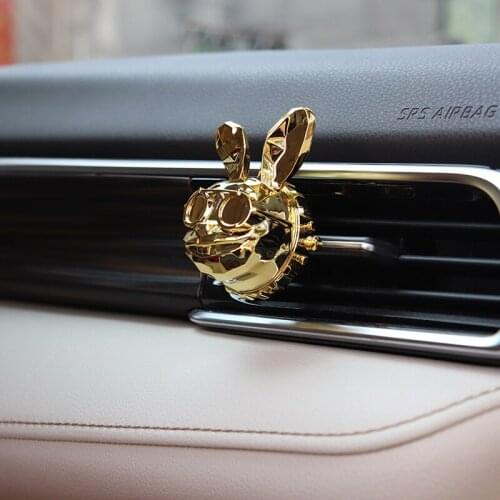Cool Rascal Rabbit Pattern Car Fragrance Car Perfume Creative Car Air Freshener Decoration Vent Clip Car Freshener 2021 Newest