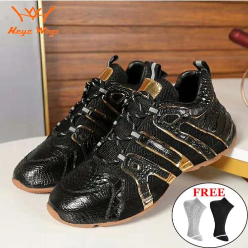 2020 Fashion style sport shoes crocodile skin breathable outdoor hiking shoes white color pyhton skin sport casual shoes