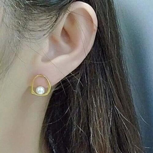 2021 New Exquisite Round Pearl Earring Hook Geometric Silver Color Jewelry Earrings Female Engagement Wedding Gift Pendientes