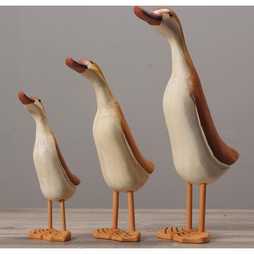 Duck Statues Figurines Set of 3, Wooden Painted Handmade Crafts for Garden