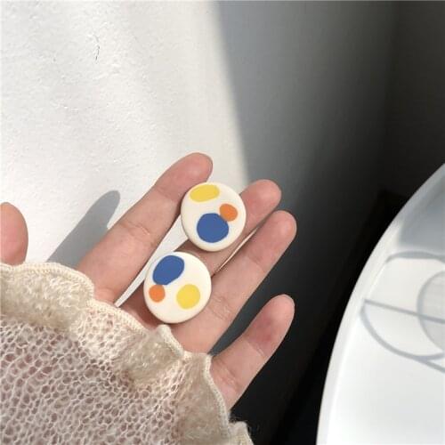 Korean Cute Contrast Color Oil Painting Palette Earrings Ear Clip Retro White Resin Round Disc Clip Earrings Non Pierced Ears