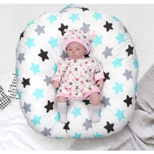 Baby Bed Bassinet Nest Newborn Lounger Basket Portable Cot Crib Travel Cradle Cushion for Infants Boys Girls pillow + pillowcase