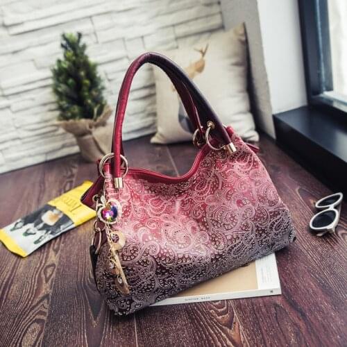 Handbags 2020 Large Capacity Womens Shoulder Bag Fashion Leather Hollow Out Openwork Carved Peacock pattern Messenger Purses