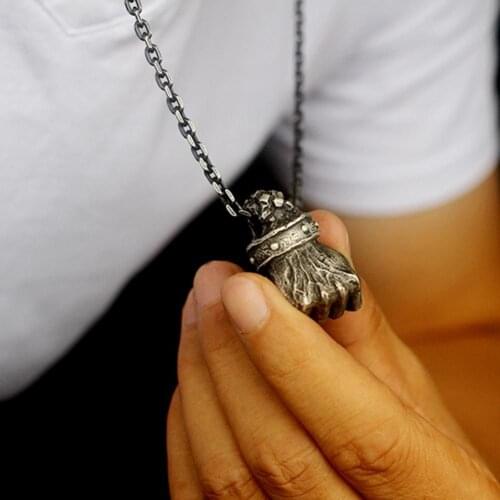 Alloy Trendy Vintage Fist Shape Pendant Metal Necklace Jewelry Pendant Necklace Fist for Party
