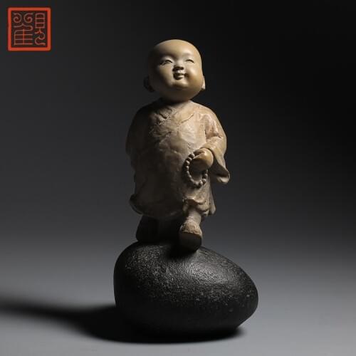 Iron shot stone and the little novice monk Lin Zhaofa little monks furnishing articles furnishing articles Taiwan