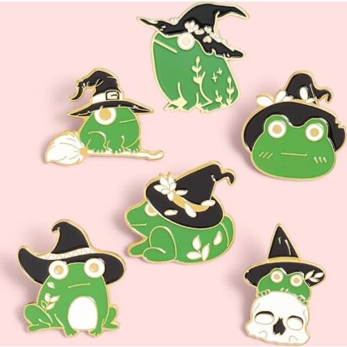 Cute Halloween Witch Frog Brooch Pins Funny Wizard Hat Frog Anime Pins Brooches Enamel Pin Jewelry Gifts For Kids Friends