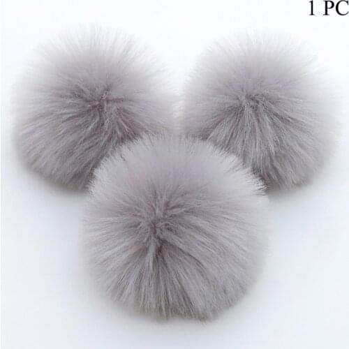 Colorful 10cm Faux Fur Pompom For Women Knitted Hat Shoes Cap DIY Decoration Fur Pompon Foxes Fur Pom Poms