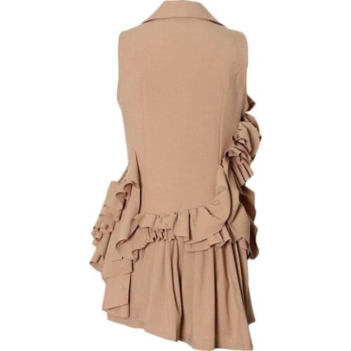 2021 New Patchwork Ruffle Womens Two-piece Suit Lapel Collar Sleeveless Top High Waist Wide-leg Shorts For Female Elegant Sets