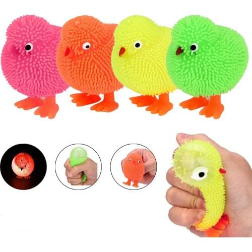 Random Color Novelty Chickens Squidgy Sensory Toy Led Light Stress Relief Toy Cute Anti-stress Fidget Toys 1PC