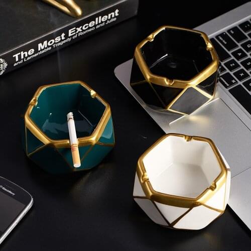 Modern Home Decoration Ceramic Ashtray Living Room Decoration Accessories Office Decoration Gifts for Boyfriend Cigar Ashtray
