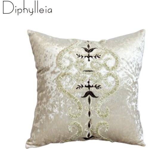 Diphylleia European Classic Cushion Cover 3D Cut Velvet Embroidered Beige Black Blue Sofa Pillow Case Middle Eastern Style Decor