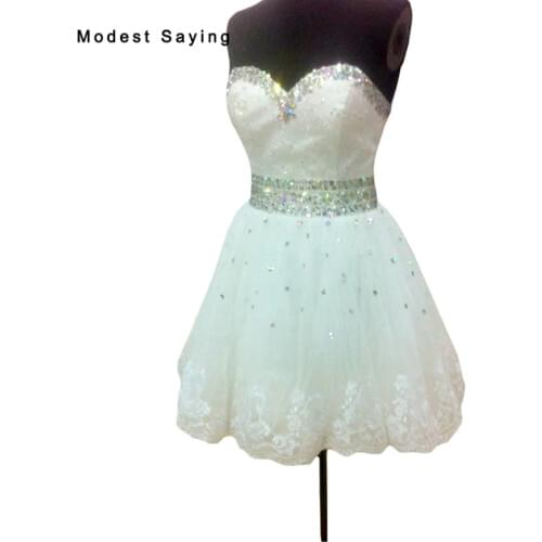 Sexy A-Line Mini Lace Cocktail Dresses 2018 with Rhinestone Girls Beaded Homecoming Dress Short Party Prom Gowns robe cocktail