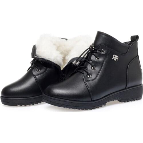 2020 New Classic Winter Women Boots Warm Shoes Inside Plush / Wool Snow Boots Flat Large Size Genuine Leather Shoes Ankle Boots