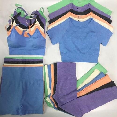 2 Piece Women Seamless Yoga Set Sport Suits Fitness Clothing Short Crop Top Shirts Running Shorts Gym Workout Pants Leggings