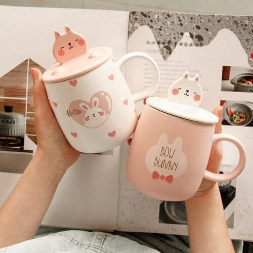 Cartoon Creative Coffee Mug Cute Funny Personnalisable with Lid Couple Ceramic Mug Handmade Taza Cafe Kitchen Drinkware DB60MK