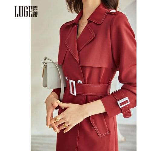 2021 autumn new style temperament waist closing coat fashion senior red windbreaker womens middle and long small man