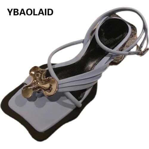 Square Head Solid Color Crystal Flower Buckle Belt Front and Rear Straps Wild Transparent Crystal Thick Heel Fashion Sandals