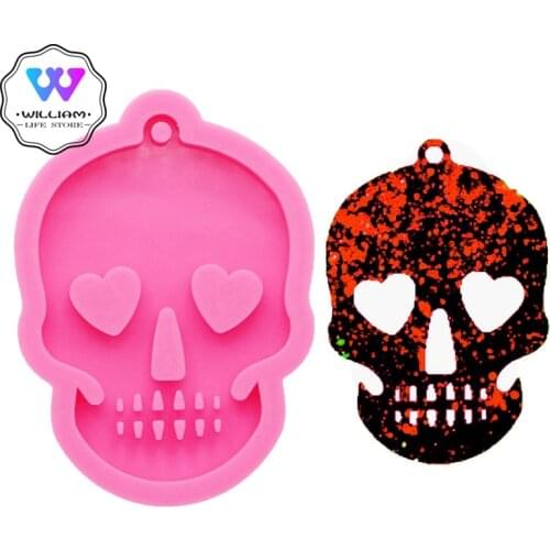 1pcs Shiny Ghost head skull silicone Keychains mold Key chain Pendant clay DIY Chocolate Candy Molds Party Cake Decoration Mold