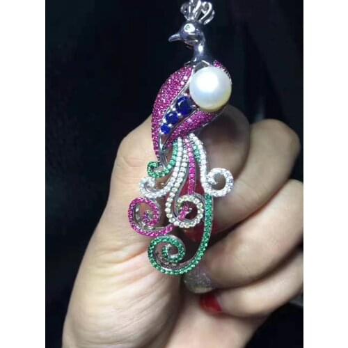Peacock white and multicolor frershwater pearl white color brooch weholesale beads gift FPPJ
