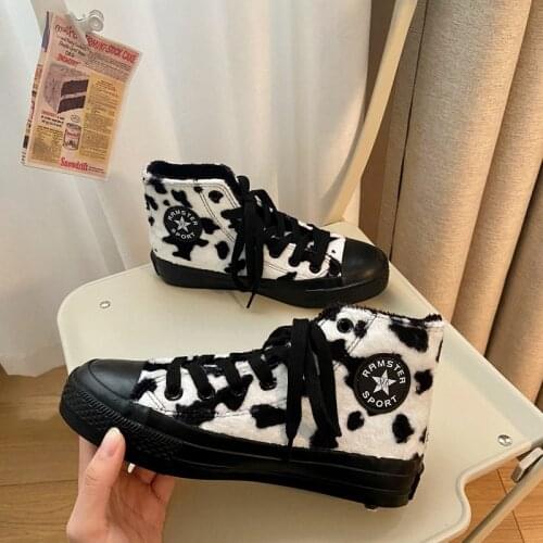 VOGEN Women's Sneakers