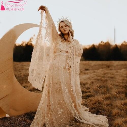 Sparkly moon and Star Lace Wedding Dresses Flare Sleeve Maternity Bridal Gowns V-Neck Boho Vestido de Noivas ZW468