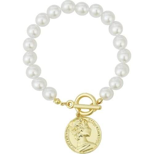 Simple and versatile pearl Korean version Bracelet Fashion ins group design popular Bracelet for women accessories presents