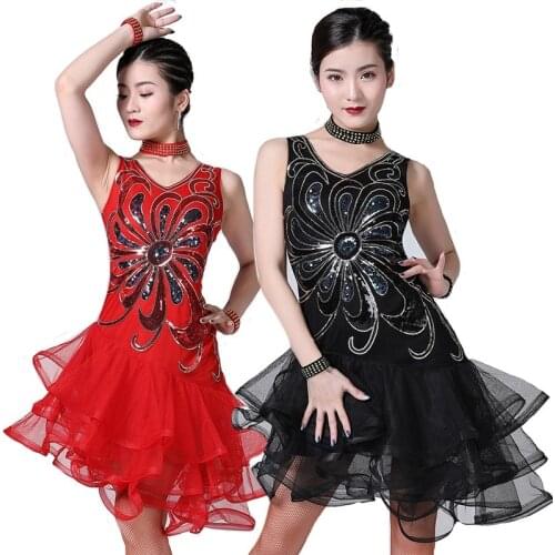 2019 New Latin Dance Dress Women Sexy Ballroom/Tango/Salsa/Rumba/Latin Dance Dress V-neck Sequin Latin Competition Dance Dresses
