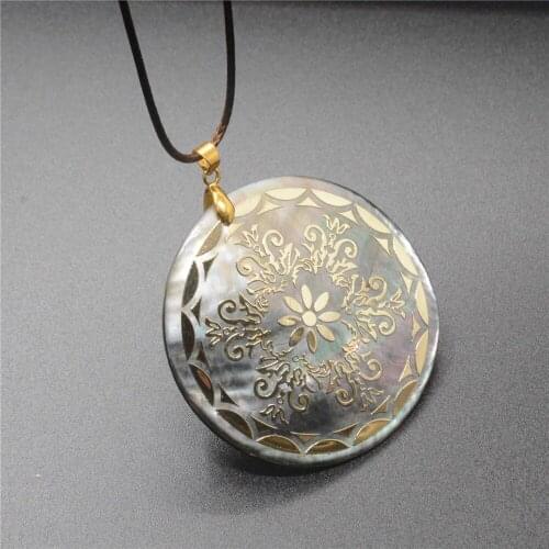 Hot New Style Colour Natural Abalone Shell Round Shape Flower Pattern Womens Gift Necklace Pendant Jewelry Accessories Y622