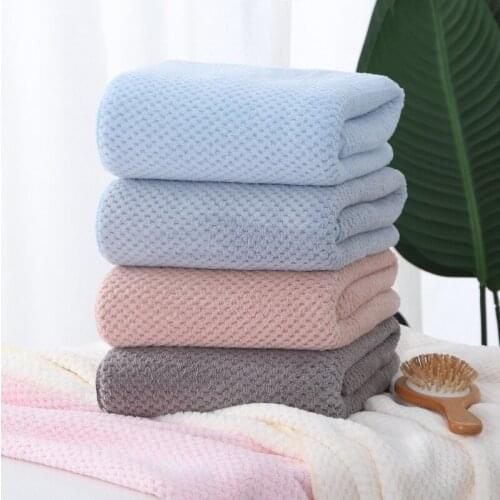 Drop Shipping Bath Towel 70*140cm Microfiber Beach Towel for Adults Soft Water Absorbing Breathable Summer Beach Blanket