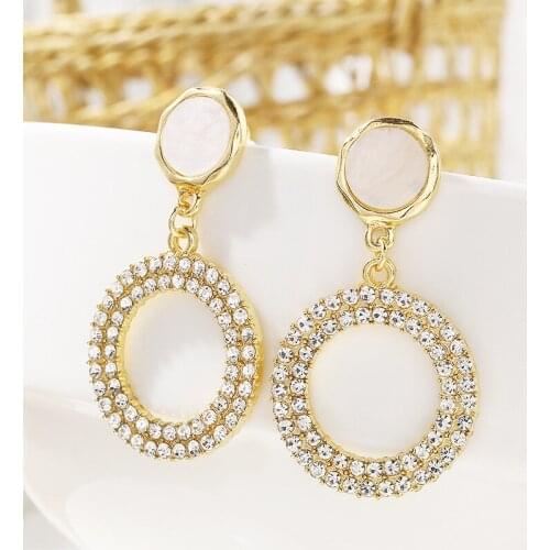 Sweet Korean Style Earrings 2020 Fashion New Temperament Earrings Wild Trend Net Red Circle Shaped Crystal Personalized Earrings
