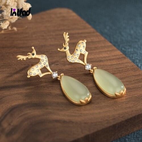 Fashion Retro Design Earrings Deer Inlaid Hotan Jade Earrings Shiny Zircon Lovely Animal Earrings Wholesale