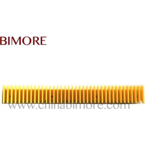 2L05913-M elevator escalator parts Escalator Demarcation Length 318mm Width 40mm 38T