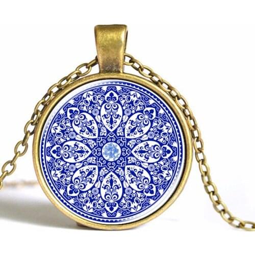 Hot New Bronze Plated Blue and White Chunky Glass Pendant Chain Necklace for Women Men Fashion Jewelry