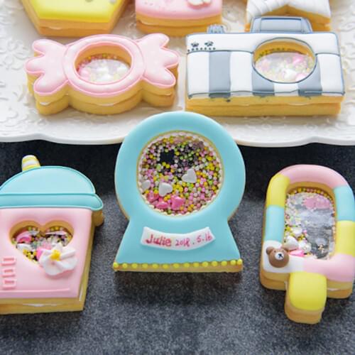 Cute Shaking Cookie Cutter Plastic Biscuit Mould Fondant Cake Decorating Tools Fondant Cutter Sugarcraft Molds