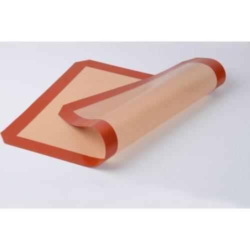 High Temperature Resistant Red Edge Kitchen Silicone Mat Reusable Baking Tool