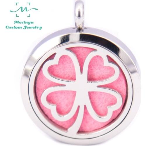 10pcs mesinya Wish good clover (30mm) Aromatherapy / Essential Oil surgical Stainless Steel Diffuser Locket Necklace