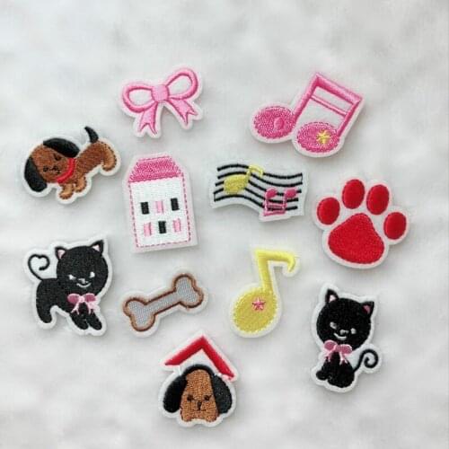 100 Pcs/lot Embroidery Patches Clothing Decoration Accessories Cute Animal Puppy Cat Diy Music Foot Print Iron Heat Transfer