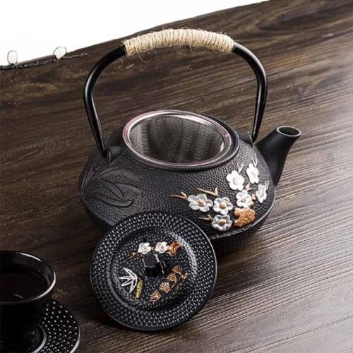 800ML Japanese Cast Iron Teapot With Stainless Steel Infuser Strainer Plum Blossom Cast Iron Tea Kettle For Boiling Water