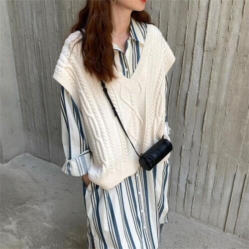 Sweater Vest Women V-neck Solid Simple Slim All-match Casual Korean Style Teens Chic Fashion Autumn Winter Sleeveless Sweaters
