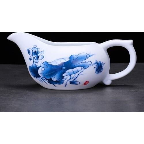 Jingdezhen Fair Cup Ceramic Porcelain Cup 100ml Pour Tea Tool Chinese Kung Fu Tea Set Accessories Teaware Drinkware Chahai Gift