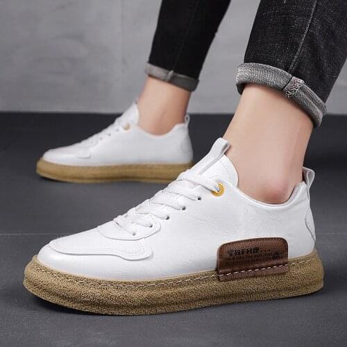 Fashion Men Casual Shoes Lightweight Breathable Men Women Black White Sneakers High Quality Mesh Soft Jogging Tennis Mens Shoes