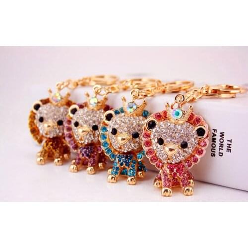 2021 Cool Rhinestone Lion Keychains Alloy Key Chain Gold Animal Ring Holder Charm Women Handbag Pendant Jewelry Gift Trinkets