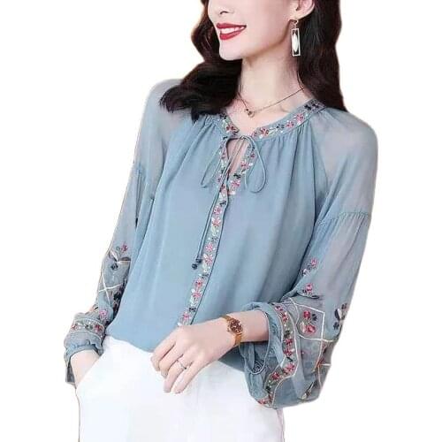 Women Spring Summer Style Blouses Shirts Lady Casual Long Lantern Sleeve O-Neck Embroidery Decor Blusas Tops DD9150