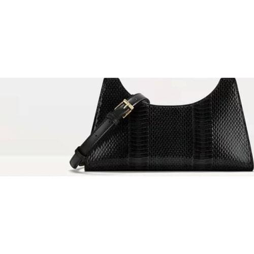 Womens Shoulder Bags Small Handbag With Metal Chain Top Handles Baguette Bag Lady Sac Leather Handbag Designer High Quality