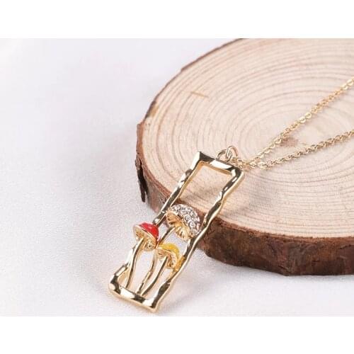 Mushroom Pendant Necklace For Women Unique Animal Insect Simulation Necklace Women Accessories Fashion Jewelry Wholesale 2021