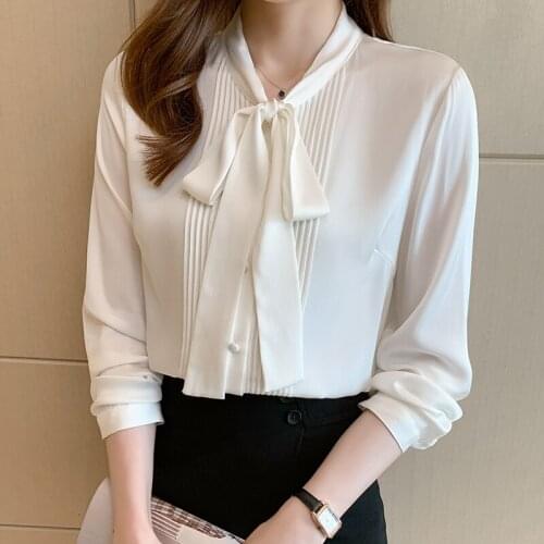 Chikichi 2021 Autumn New White Silk Shirt Women Long-sleeved Ribbon Bow Loose Shirt Ladies Pleated Tops Plus Size