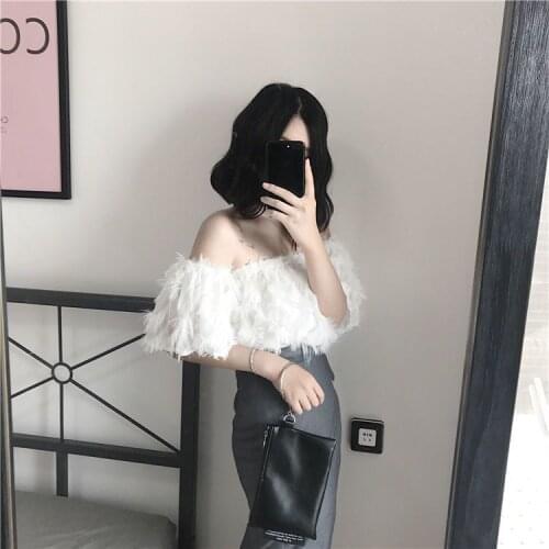 2020 Summer Women Korean Slash Neck Off Shoulder Female Shirt Vintage Solid Color Feather Tassel Blouses Sexy Part Club Tops F03
