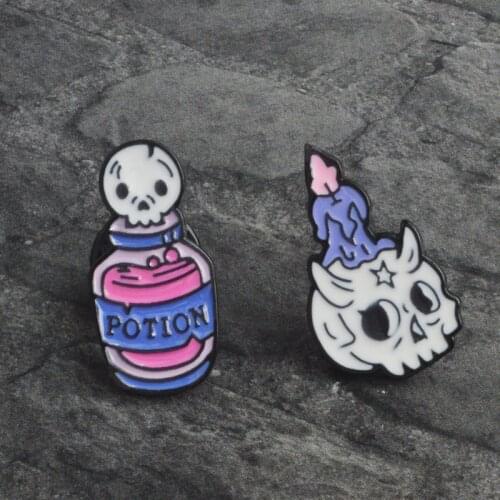 2019 fashion Cartoon skull skeleton candle black magic book potion enamel brooches coat lapel pin halloween Jewelry Gift for kid