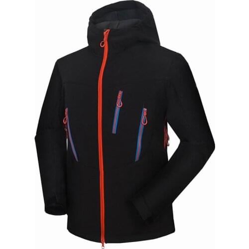 2019 New Outdoor Fleece Jackets Men Waterproof Outdoor Climbing Skiing Hooded Windproof Mountaineering Wear Soft shell Jacket