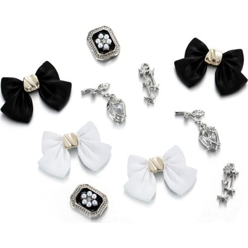 1 Pcs 3D Autumn And Winter New Silver Alloy Rose Bowknot Design Rhinestones Nail Art Charms DIY Manicure Decoration Accessories